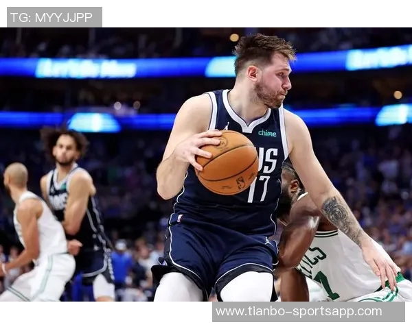 哈迪谈东契奇交易震惊队友感慨其始终支持自己的深厚情谊 哈迪谈东契奇交易震惊队友感慨其始终支持自己的深厚情谊