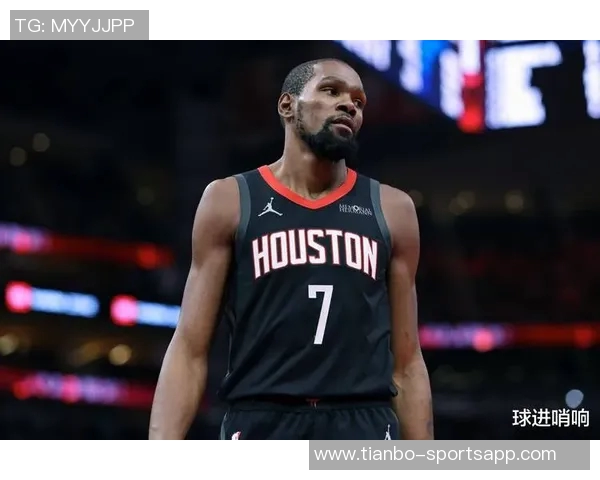 杜兰特赞替补席球员表现关键时刻助力球队逆转胜利